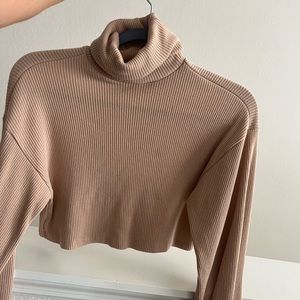 Forever 21 crop top sweater turtle neck